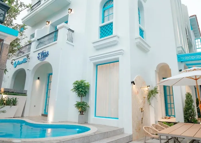 Biệt thự S - Center, Near - 3br Private With Pool, Jacuzzi, Sauna, Karaoke Hạ Long