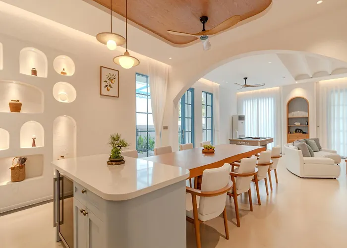 S - Center, Near - 3br Private With Pool, Jacuzzi, Sauna, Karaoke Biệt thự *