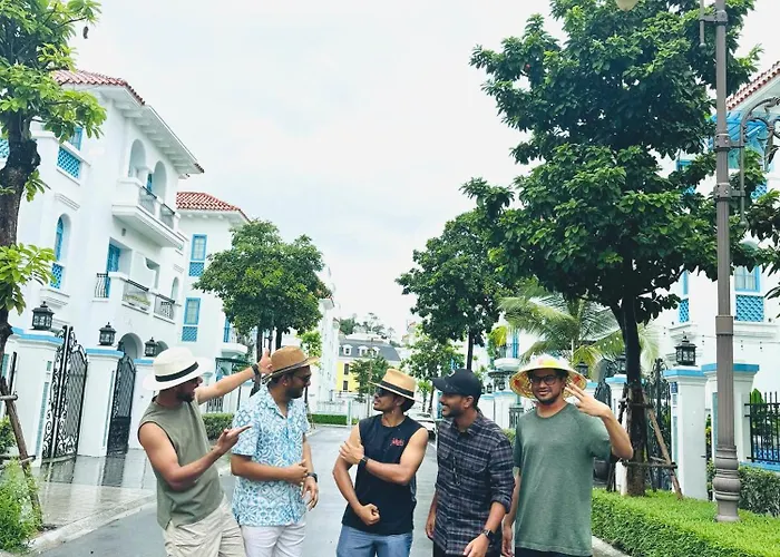 Biệt thự S - Center, Near - 3br Private With Pool, Jacuzzi, Sauna, Karaoke *